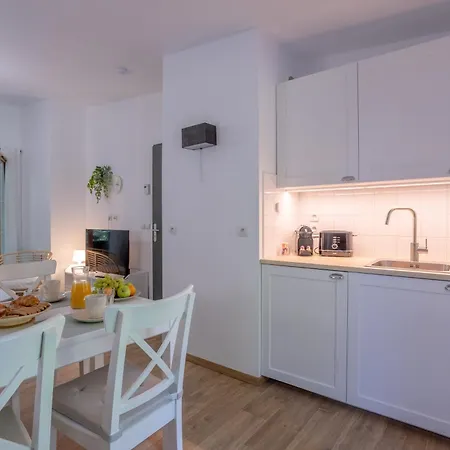 Les Charmes C18 - Le Val Joly *