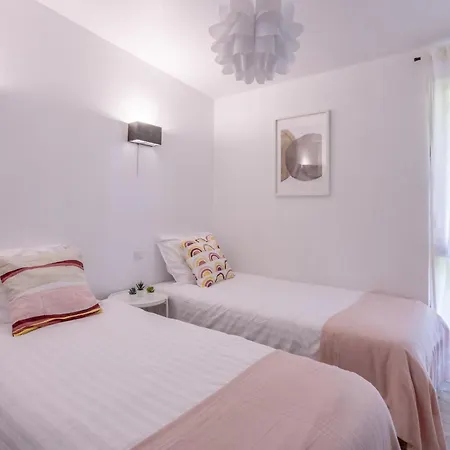 Les Charmes C18 - Le Val Joly Сasa de vacaciones *